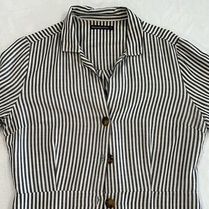 Abercrombie & Fitch, size L, and grey and off white color long stripes.